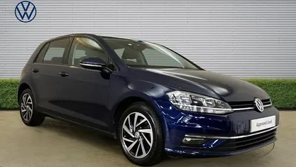 Used VW Golf VII Match 116 HP (85 kW) 2019 Blue Hatchback
