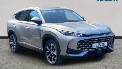 Usado MG HS Trophy 170 CV (125 kW) 2024 Plateado SUV