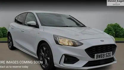 Used Ford Focus ST-Line 125 HP (91 kW) 2020 Hatchback