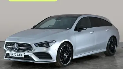 Usado Mercedes CLA220 Shooting Brake AMG Line Premium Plus 190 HP (139 kW) 2022 Prateado Carrinha