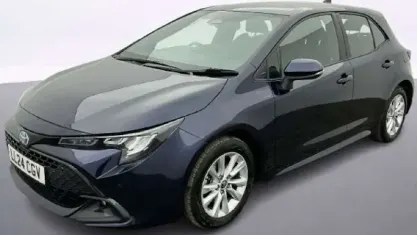 Used Toyota Corolla 140 HP (102 kW) 2026 Hatchback