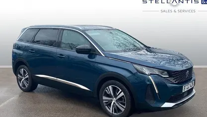 Used Peugeot 5008 Allure 131 HP (96 kW) 2024 SUV