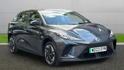 Usado MG MG4 EV SE 150 kW (204 HP) 2024 Citadino