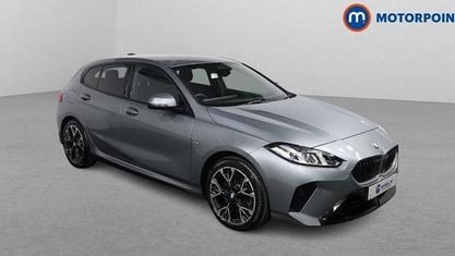 Usado BMW 123 M Sport 204 HP (150 kW) 2025 Cinzento Citadino
