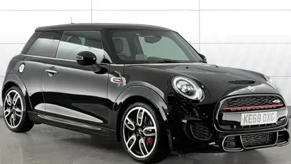 Used Mini John Cooper Works Hatch 231 HP (169 kW) 2021 Hatchback