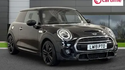 Used Mini Cooper S Hatch 192 HP (141 kW) 2019 Black Hatchback
