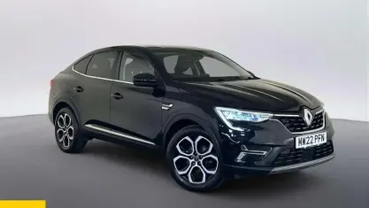 Begagnad Renault Arkana Version S 145 HK (106 kW) 2022 Svart SUV