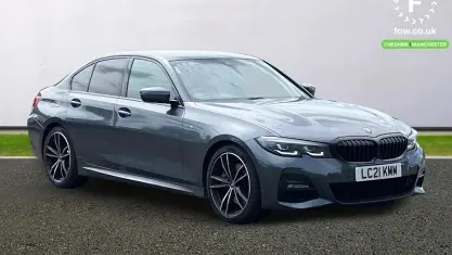 Begagnad BMW 320 M Sport 184 HK (135 kW) 2021 Grå Sedan