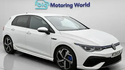 Used VW Golf VIII R 320 HP (235 kW) 2024 White Hatchback