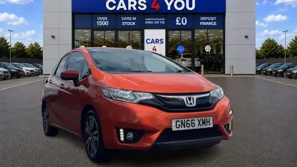 Used Honda Jazz EX 102 HP (75 kW) 2016 Orange Hatchback