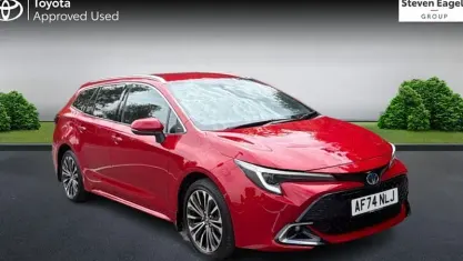 Used Toyota Corolla Design 140 HP (102 kW) 2024 Red Estate