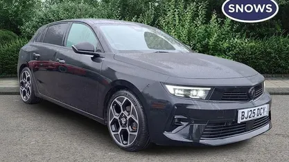 Used Vauxhall Astra Ultimate 131 HP (96 kW) 2026 Hatchback