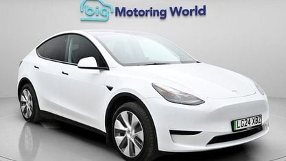 Używany Tesla Model Y RWD 219 kW (299 KM) 2024 Biały SUV