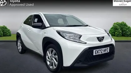 Used Toyota Aygo X PURE 72 HP (52 kW) 2025 SUV