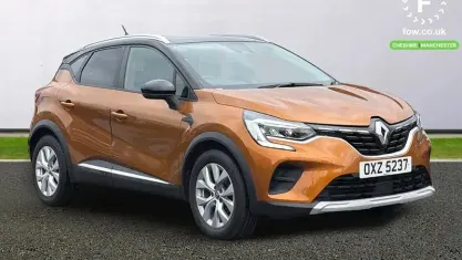 Używany Renault Captur Iconic 131 KM (96 kW) 2020 Pomarańczowy SUV