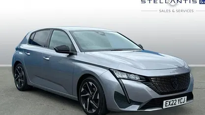 Used Peugeot 308 Allure Premium 131 HP (96 kW) 2022 Hatchback