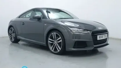 Usado Audi TT S-Line 180 HP (132 kW) 2018 Cinzento Coupé