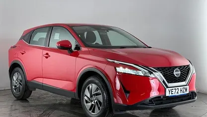 Used Nissan Qashqai Acenta Premium 158 HP (116 kW) 2022 Red SUV