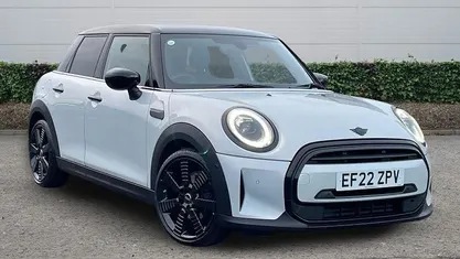Used Mini Cooper Exclusive 136 HP (100 kW) 2022 Hatchback