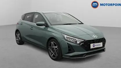 Used Hyundai i20 Ultimate 101 HP (74 kW) 2025 Green Hatchback