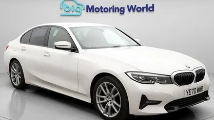 Used BMW 320 Sport Line 184 HP (135 kW) 2020 White Sedan