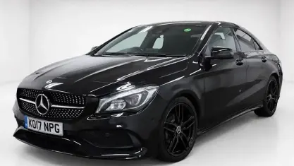Usado Mercedes CLA220 AMG line 177 HP (130 kW) 2017 Sedan