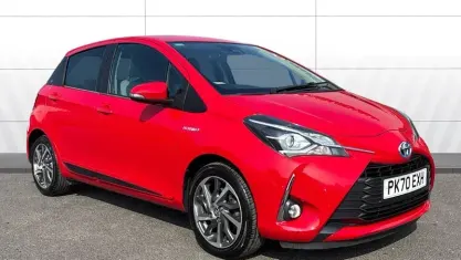 Usado Toyota Yaris Hybrid 101 HP (74 kW) 2020 Vermelho Citadino