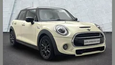 Used 2020 Mini Cooper S Classic Hatchback | £15,495 (Fair price)