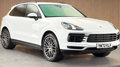 Used Porsche Cayenne Platinum Edition 340 HP (250 kW) 2022 White SUV