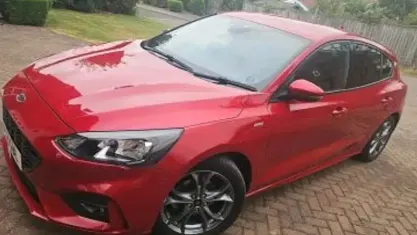 Used Ford Focus ST-Line 125 HP (91 kW) 2021 Red Hatchback