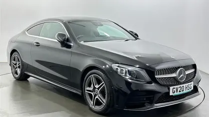 Usado Mercedes C200 AMG Line Premium 184 HP (135 kW) 2020 Preto Coupé