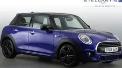 Blue Used 2019 Mini Cooper Hatch Hatchback | £12,957 (Fair price)