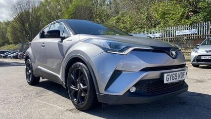 Used Toyota C-HR 122 HP (89 kW) 2019 Silver SUV
