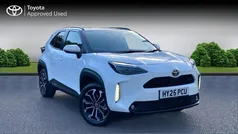 White Used 2025 Toyota Yaris Cross Design SUV | £24,836 (Fair price)