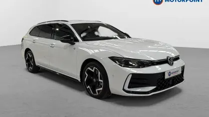 Used VW Passat R-line 272 HP (200 kW) 2025 White Estate