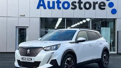 Used Peugeot 2008 Allure 110 HP (80 kW) 2021 White SUV