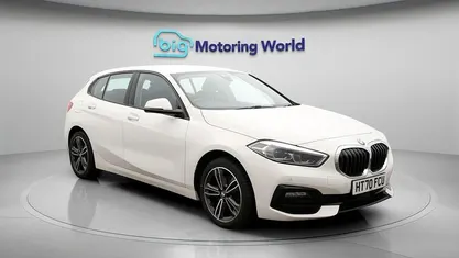 Used BMW 118 Sport Line 140 HP (102 kW) 2020 White Hatchback