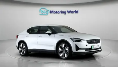 Begagnad Polestar 2 Standard Range Single Motor 169 kW (231 HK) 2022 Vit Halvkombi