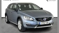 Used 2018 Volvo V60 CC SE Estate | £15,490 (Good price)