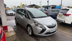 Used 2015 Vauxhall Zafira SRi MPV | £4,995 (Fair price)