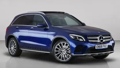 Used Mercedes GLC250 AMG Line Premium 211 HP (155 kW) 2018 Blue SUV