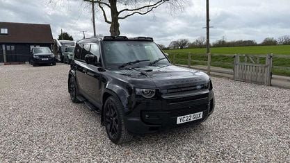 Begagnad Land Rover Defender HSE 300 HK (220 kW) 2021 SUV