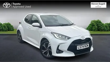 Used 2025 Toyota Yaris Hybrid Design Hatchback | £20,771 (Fair price)