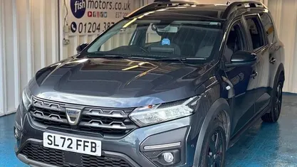 Used Dacia Jogger Extreme 110 HP (80 kW) 2022 Grey MPV