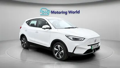 Used MG ZS SE 114 kW (156 HP) 2023 White SUV