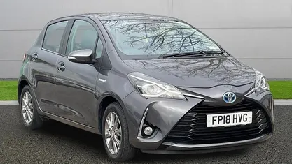 Used Toyota Yaris Hybrid 101 HP (74 kW) 2020 Hatchback