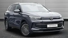 Grey Used 2025 VW Tiguan Match SUV | £32,695 (Fair price)