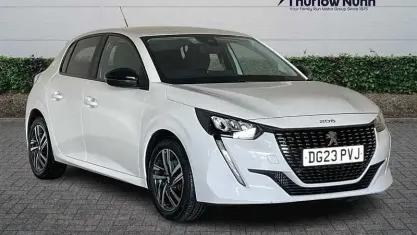 Used Peugeot 208 Active+ 102 HP (75 kW) 2023 Hatchback