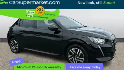 Begagnad Peugeot 208 Allure+ 102 HK (75 kW) 2023 Svart Halvkombi