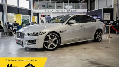 Used Jaguar XE R-Sport 179 HP (131 kW) 2017 Silver Sedan